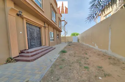 Villa - 4 Bedrooms - 5 Bathrooms for rent in Al Ghafia - Al Riqqa - Sharjah