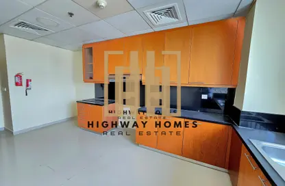 Apartment - 3 Bedrooms - 4 Bathrooms for rent in Street 64 - Al Nahda - Sharjah