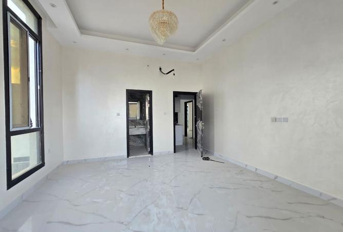 15637467 - Property Image 2