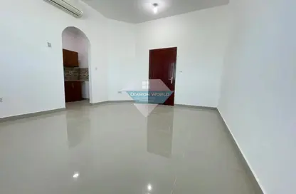 Apartment - Studio - 1 Bathroom for rent in Cornich Al Khalidiya - Al Khalidiya - Abu Dhabi