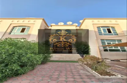 مجمع سكني - 5 غرف نوم - 6 حمامات للايجار في مدينة خليفة - أبوظبي