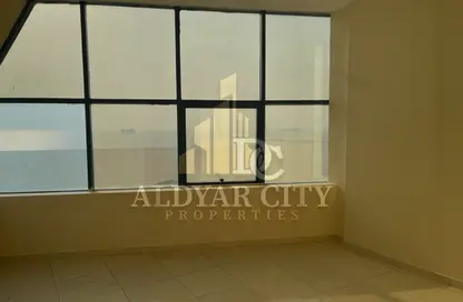 Apartment - 3 Bedrooms - 2 Bathrooms for rent in Ajman Corniche Residences - Ajman Corniche Road - Ajman