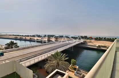 Apartment - 2 Bedrooms - 3 Bathrooms for rent in Al Raha Beach - Abu Dhabi