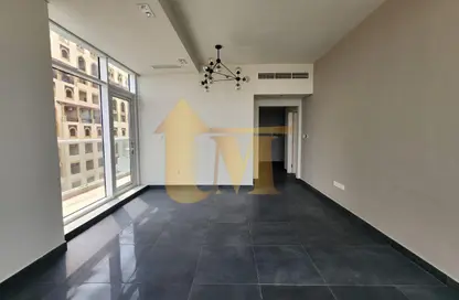 Apartment - 1 Bedroom - 2 Bathrooms for sale in Platinum Residences 1 - Dubai Silicon Oasis - Dubai
