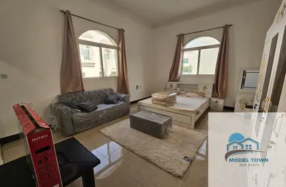 Apartment - Studio - 1 Bathroom for rent in Khalifa City A Villas - Khalifa City A - Khalifa City - Abu Dhabi