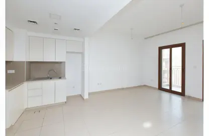 Apartment - 1 Bedroom - 1 Bathroom for sale in Zahra Breeze Apartments - Town Square - Dubai