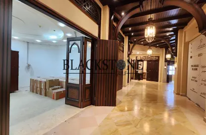 Shop - Studio for rent in Qaryat Al Beri - Al Maqtaa - Abu Dhabi