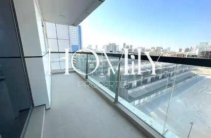 شقة - 2 غرف نوم - 3 حمامات للايجار في البرج الإمبراطوري - ديستريكت 17 - قرية جميرا الدائرية - دبي