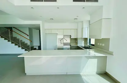 Townhouse - 5 Bedrooms - 4 Bathrooms for rent in Maple at Dubai Hills Estate 2 - Maple at Dubai Hills Estate - Dubai Hills Estate - Dubai Townhouse - 5 Bedrooms - 4 Bathrooms for rent in Maple at Dubai Hills Estate 2 - Maple at Dubai Hills Estate - Dubai Hills Estate - Dubai