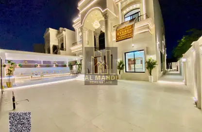 Villa - 5 Bedrooms - 7 Bathrooms for sale in Al Yasmeen 1 - Al Yasmeen - Ajman