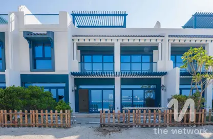 Villa - 5 Bedrooms - 6 Bathrooms for rent in Palma Residences - Palm Jumeirah - Dubai