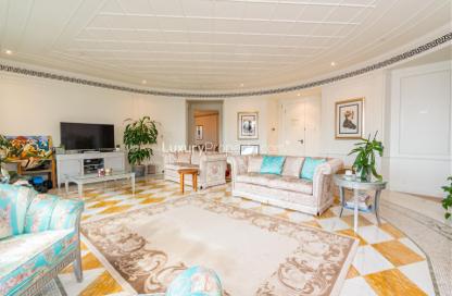 Apartment - 3 Bedrooms - 4 Bathrooms for rent in Palazzo Versace - Culture Village - Dubai