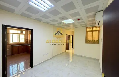 شقة - 2 غرف نوم - 2 حمامات للايجار في عقدة العامرية - الجيمي - العين