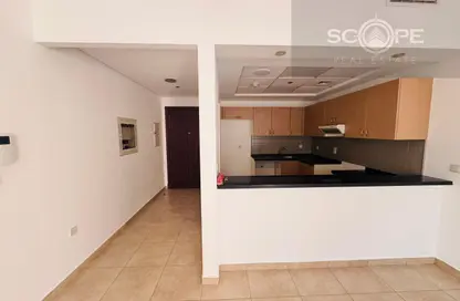 شقة - غرفة نوم - 1 حمام للبيع في طراز أوروبي - مساكن القناه المائية - مدينة دبي الرياضية - دبي