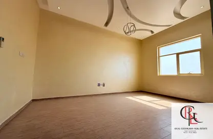 Apartment - Studio - 1 Bathroom for rent in Mohamed Bin Zayed Centre - Mohamed Bin Zayed City - Abu Dhabi