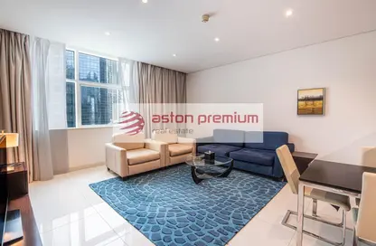 Apartment - 1 Bedroom - 2 Bathrooms for rent in The Cosmopolitan - Business Bay - Dubai
