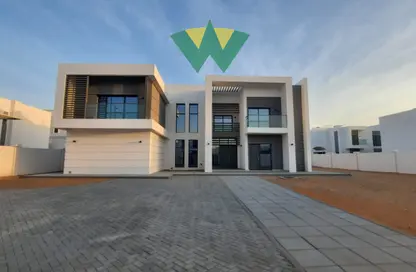 Villa - 7 Bedrooms - 7+ Bathrooms for rent in Mohamed Bin Zayed Centre - Mohamed Bin Zayed City - Abu Dhabi