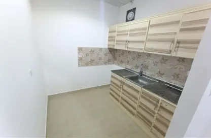 Apartment - 1 Bedroom - 1 Bathroom for rent in Mohammed Villas 6 - Mohamed Bin Zayed City - Abu Dhabi