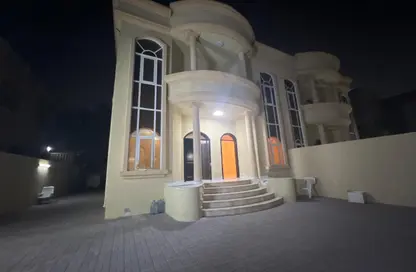 فيلا - 5 غرف نوم - 8 حمامات للايجار في 3 المويهات - المويهات - عجمان