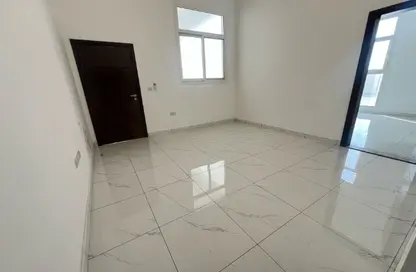 Apartment - 2 Bedrooms - 2 Bathrooms for rent in Madinat Al Riyad - Abu Dhabi
