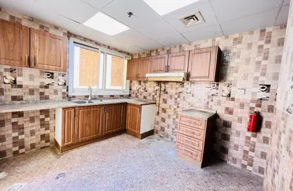 Apartment - 2 Bedrooms - 3 Bathrooms for rent in Al Warqa'a 1 - Al Warqa'a - Dubai