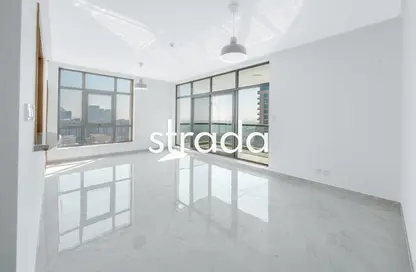 Apartment - 1 Bedroom - 1 Bathroom for sale in The Links East Tower - The Links - The Views - Dubai