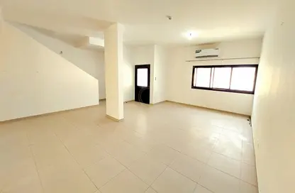 Empty Room image for: Villa - 4 Bedrooms - 5 Bathrooms for rent in Ugdat Al Ameriya - Al Jimi - Al Ain, Image 1