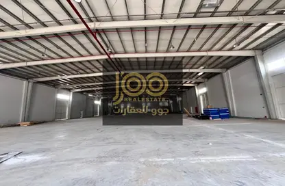 Warehouse - Studio - 3 Bathrooms for rent in Umm Al Thuoob - Umm Al Quwain