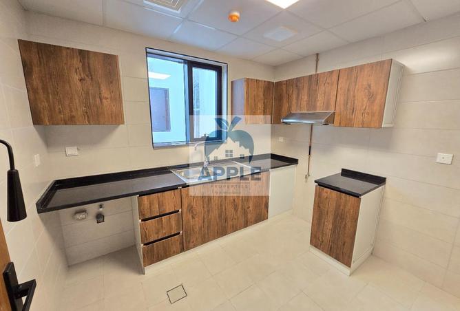 16002501 - Property Image 2