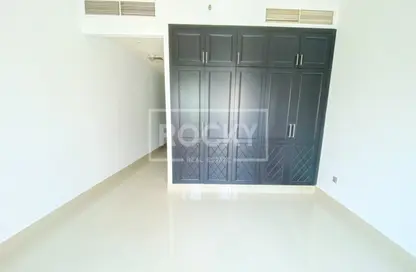 Apartment - Studio - 1 Bathroom for rent in Le Grand Chateau A - Le Grand Chateau - Jumeirah Village Circle - Dubai