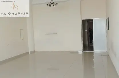 شقة - غرفة نوم - 2 حمامات للايجار في مردف - دبي