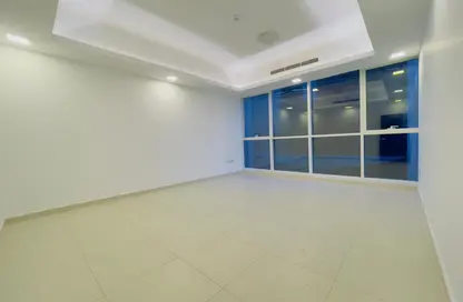 Apartment - 2 Bedrooms - 2 Bathrooms for rent in Hamdan Street - Abu Dhabi