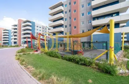 Apartment - 2 Bedrooms - 2 Bathrooms for sale in Al Reef Downtown - Al Reef - Abu Dhabi