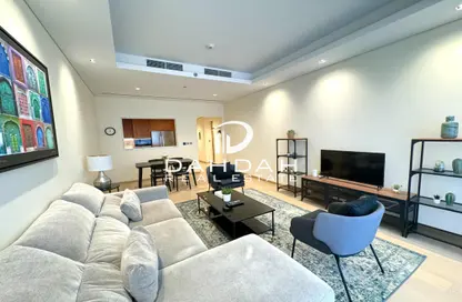 Living / Dining Room image for: Apartment - 1 Bedroom - 2 Bathrooms for sale in RP Heights - Downtown Dubai - Dubai, Image 1