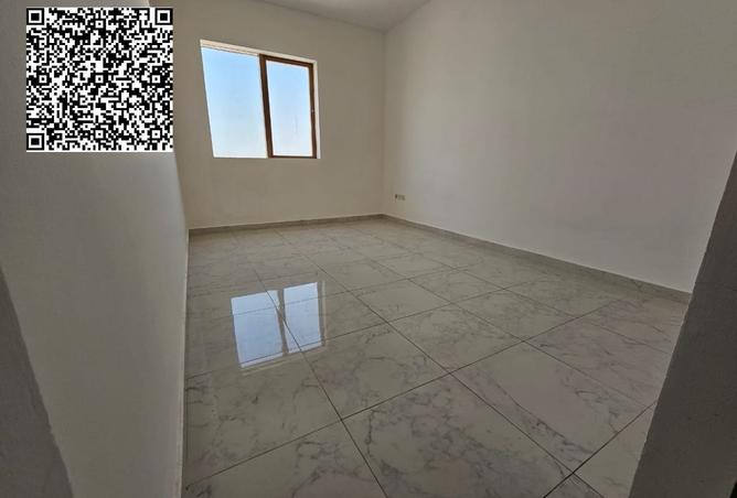 15731000 - Property Image 3