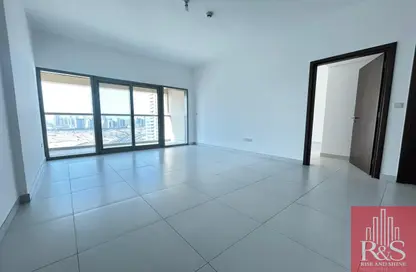 شقة - غرفة نوم - 2 حمامات للايجار في مبنى ربدان - مدينة السيارات - دبي