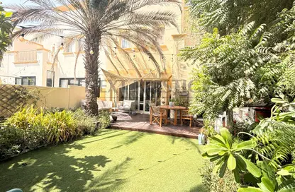 Villa - 3 Bedrooms - 3 Bathrooms for rent in Springs 9 - The Springs - Dubai