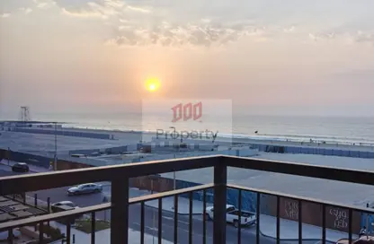Apartment - 1 Bedroom - 1 Bathroom for rent in La Cote Building 5 - Jumeirah 1 - Jumeirah - Dubai