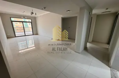 شقة - 2 غرف نوم - 3 حمامات للايجار في كورنيش الخان - الخان - الشارقة