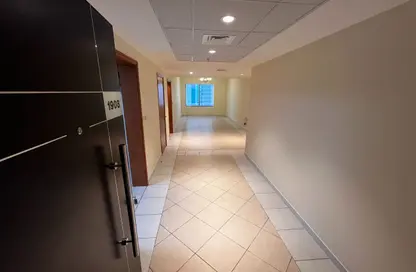 Apartment - 2 Bedrooms - 2 Bathrooms for rent in 21st Century Tower - Sheikh Zayed Road - Dubai