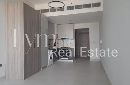 شقة - 1 حمام للايجار في الأمل تاور - مدينة دبي الرياضية - دبي