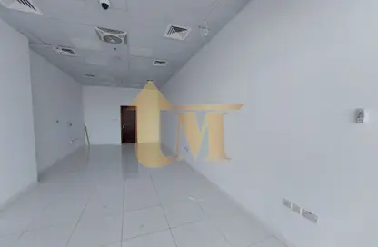 Shop - Studio - 1 Bathroom for rent in International City - Dubai