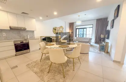 Apartment - 1 Bedroom - 1 Bathroom for sale in Lamtara 2 - Madinat Jumeirah Living - Umm Suqeim - Dubai