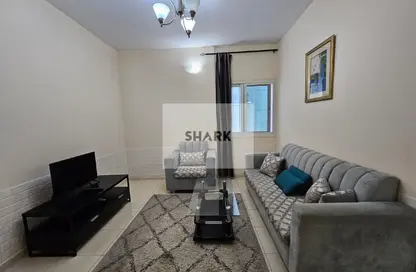 شقة - غرفة نوم - 2 حمامات للبيع في أورينت تاور 2 - أورينت تاور - البستان - عجمان