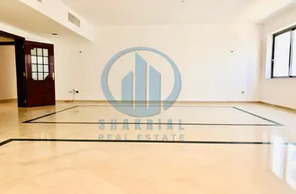 Empty Room image for: Apartment - 4 Bedrooms - 5 Bathrooms for rent in Khalifa Street - Abu Dhabi, Image 1