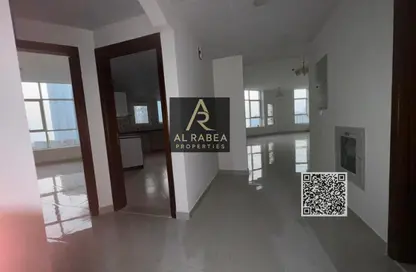 Apartment - 2 Bedrooms - 3 Bathrooms for rent in Corniche Tower - Ajman Corniche Road - Ajman