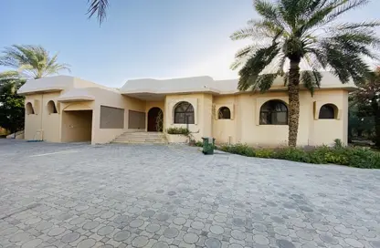 Villa - 4 Bedrooms - 7 Bathrooms for rent in Al Ragayeb - Al Towayya - Al Ain