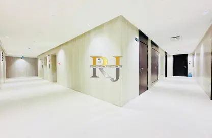 Apartment - 2 Bedrooms - 4 Bathrooms for rent in Mankhool Building - Mankhool - Bur Dubai - Dubai