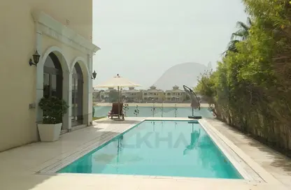 Villa - 4 Bedrooms - 5 Bathrooms for rent in Garden Homes Frond F - Garden Homes - Palm Jumeirah - Dubai