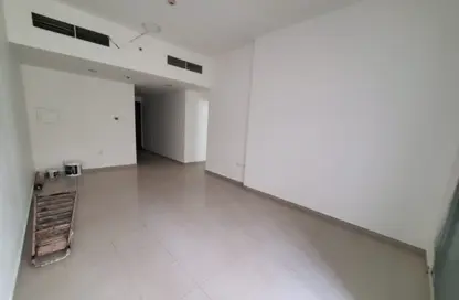 شقة - 3 غرف نوم - 3 حمامات للايجار في أبراج الراشدية - الراشدية - عجمان وسط المدينة - عجمان